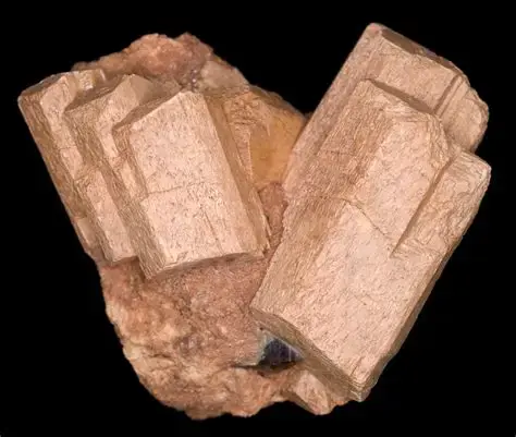 Feldspar mineral for export from India